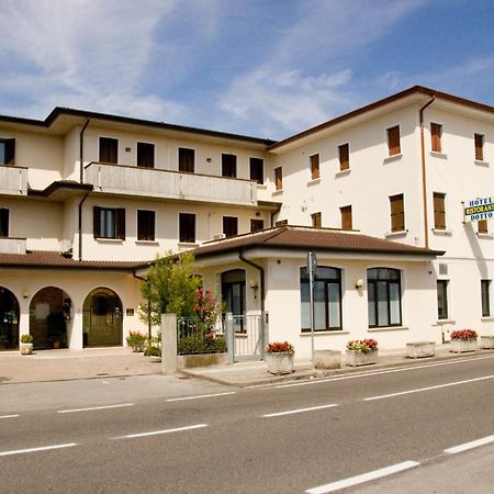 Hotel Ristorante Dotto Varago Exteriér fotografie